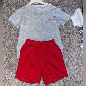 12 months Tommy Hilfiger set